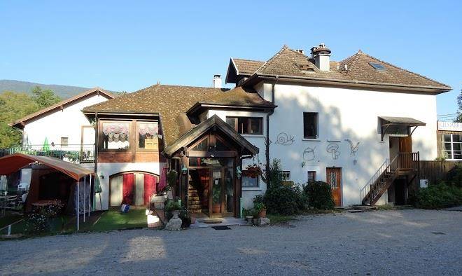Hotel restaurant michaud