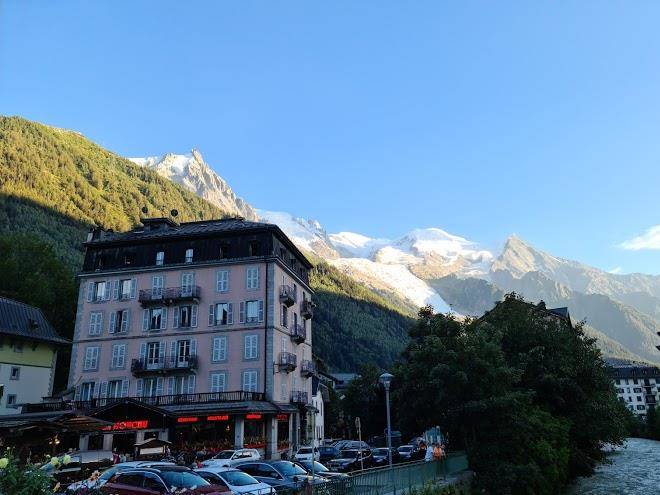 Hotel vallee blanche