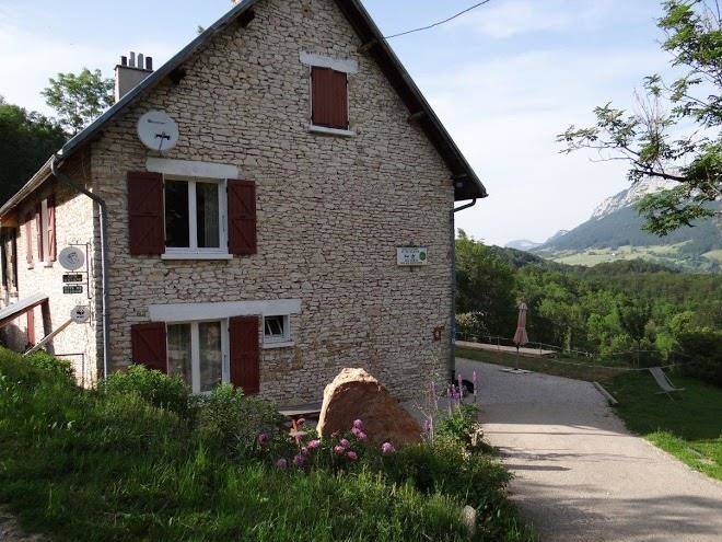 Gite des rimets gite de groupe stages yoga pleine nature vercors
