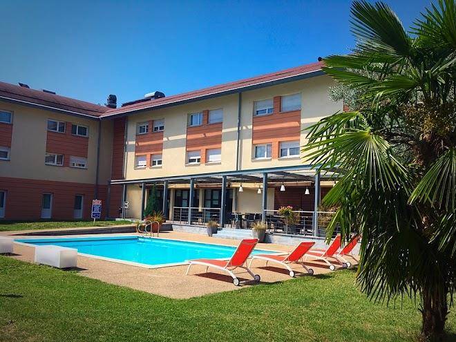 Holiday inn express grenoble bernin