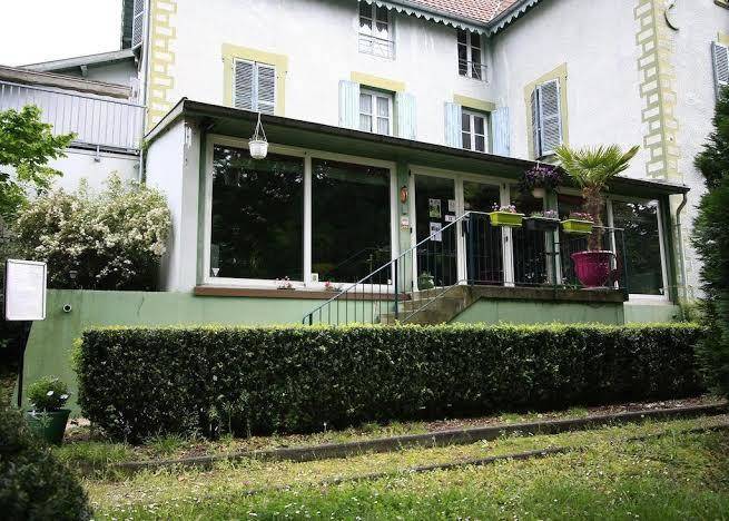 Hotel a l'oree du chateau