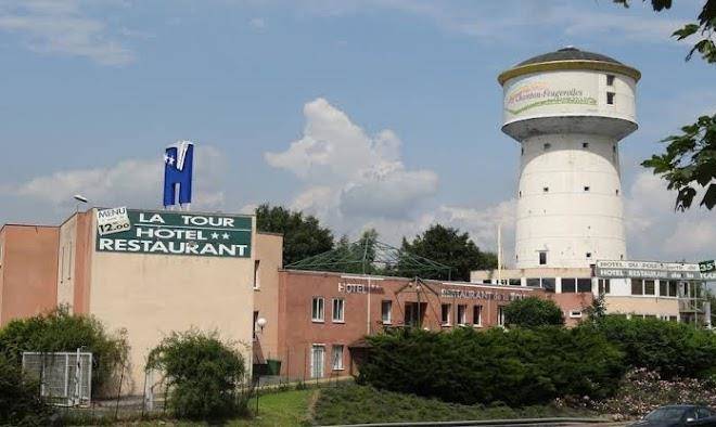 Hotel De La Tour Et Hotel Du Pole Image