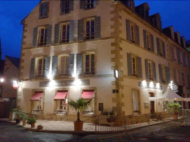 Hotel le cm