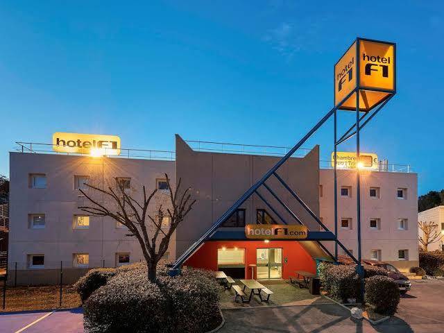 Hotel f1 lyon 8eme etats unis