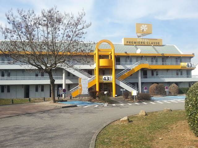 Hotel Premiere Classe Lyon Est Aeroport Saint Exupery Image