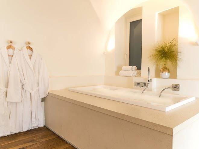 Mihotel suite confidence