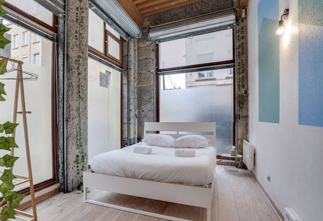 Nocnoc lyon le canut