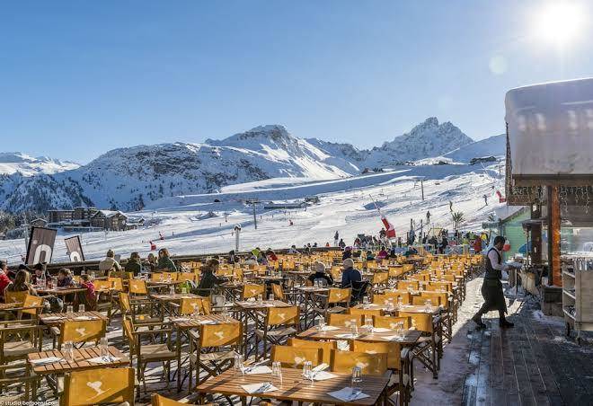 Hotel Courcheneige Image