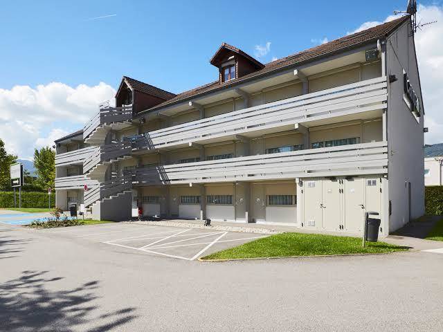 Hotel restaurant campanile chambery