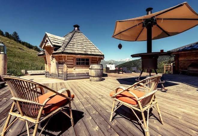 Hotel & restaurant le cocoon