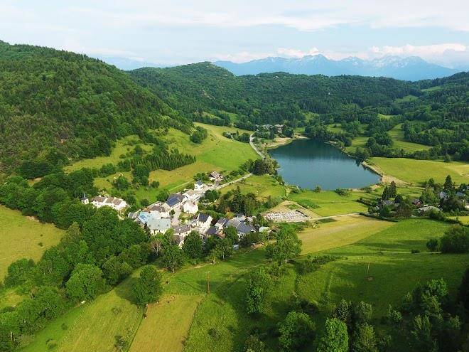La haut cabanes perchees