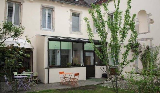 Hotel Republique Image