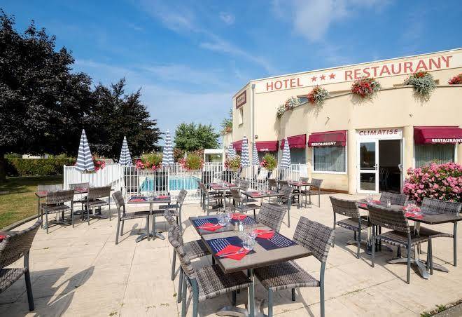 Hotel restaurant balladins