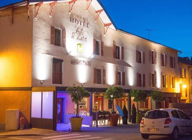 Hotel les 2 lacs