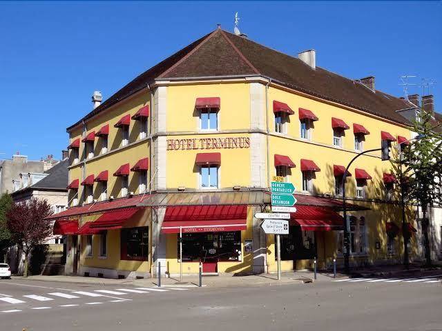 Hotel terminus