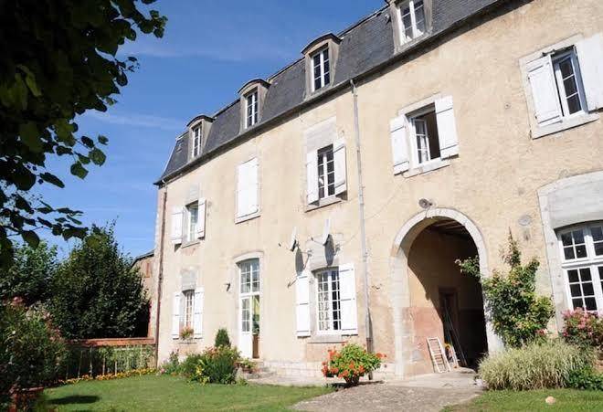 Chambres d'hotes et table du couvent