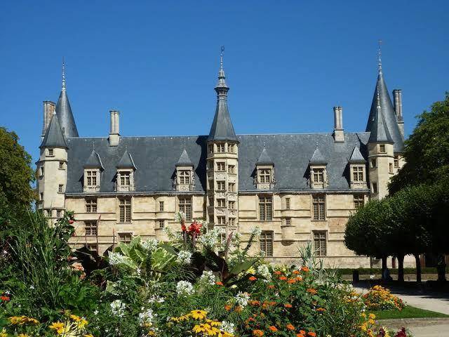 Hotel premiere classe nevers varennes vauzelles