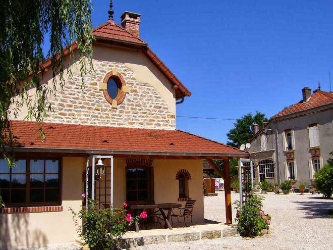 Chateau de villeron gite et chambre dhotes