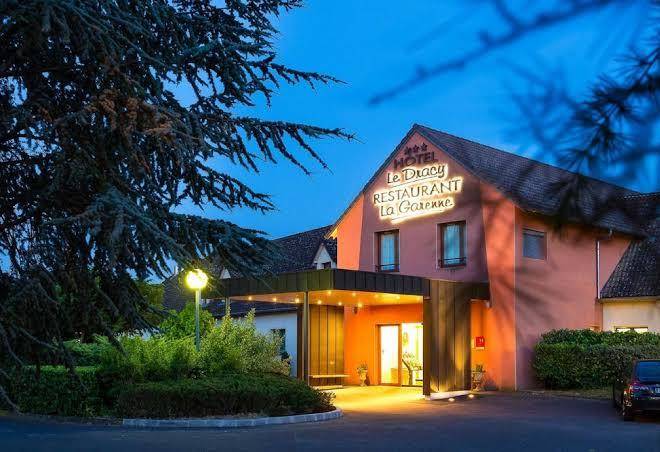 Hotel le dracy
