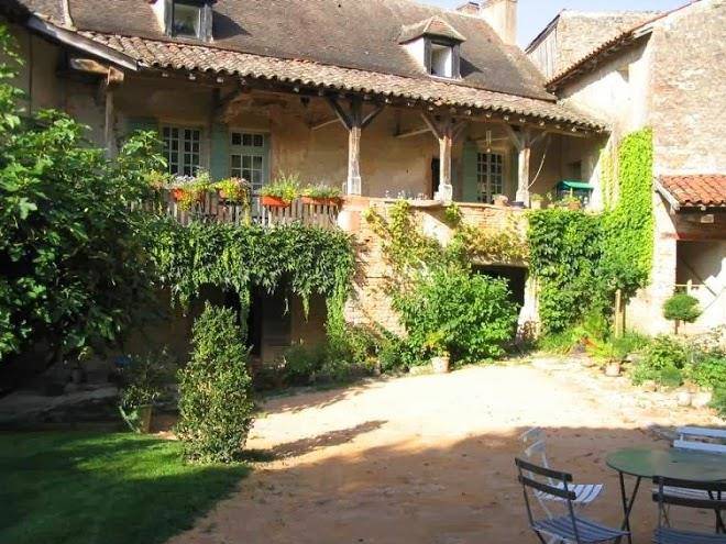 La cour des tilleuls