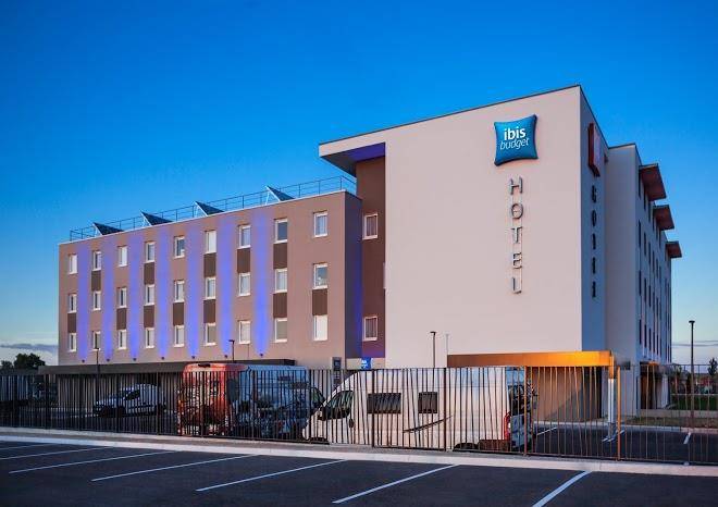 Ibis budget sens