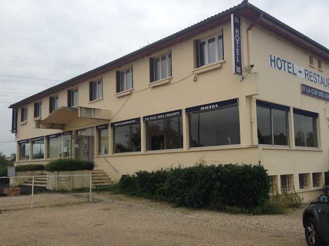 Hotel Restaurant La Cle Des Champs Image