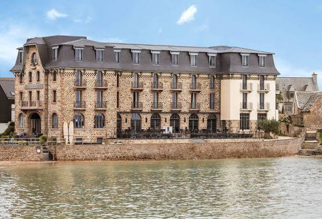 Castel beau site