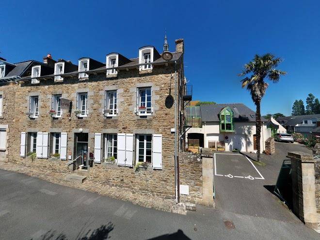 Contact hotel hotel le lion d'or lamballe