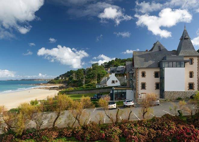 Hotel ker mor