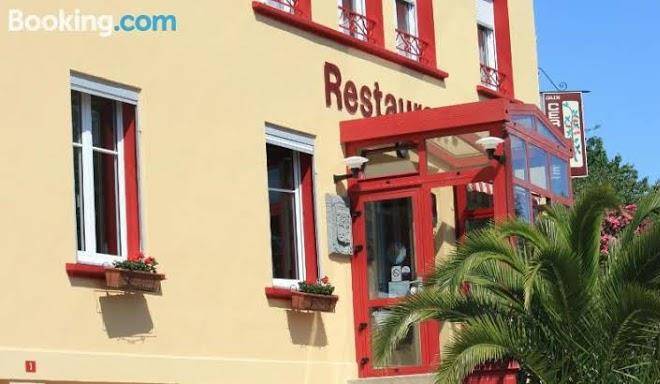 Hotel restaurant aux cerisiers