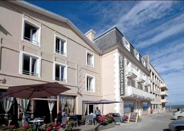 Hotel alpha ocean
