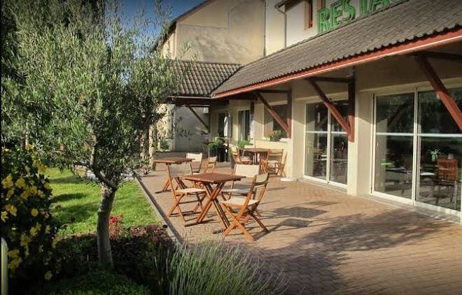 Hotel Restaurant Les Loges Image