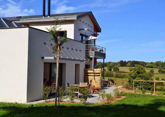 Gites morbihan les hauts de toulvern salle et hebergement