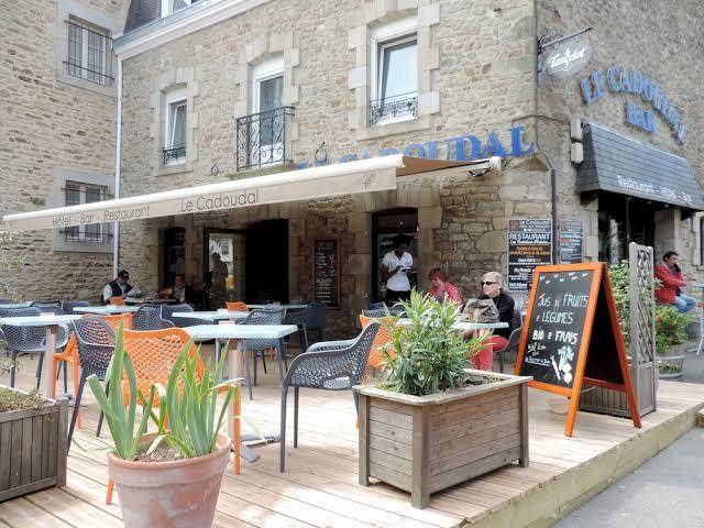 Le cadoudal hotel bar grignoteries