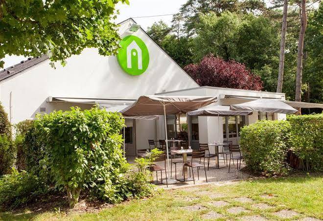 Hotel restaurant campanile tours joue les tours