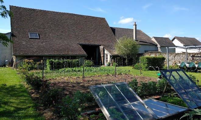 Le clos des augers chambres d'hotes et roulotte