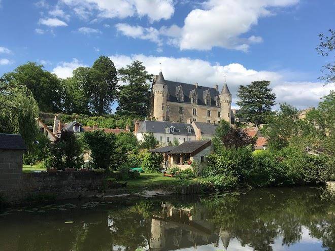 Les Petites Cigognes Image