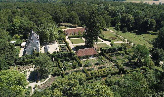 Domaine de poulaines jardins et gites