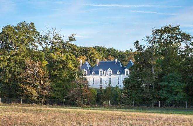 Chateau des grotteaux