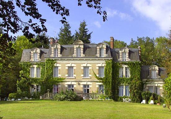 Hotel chateau des tertres