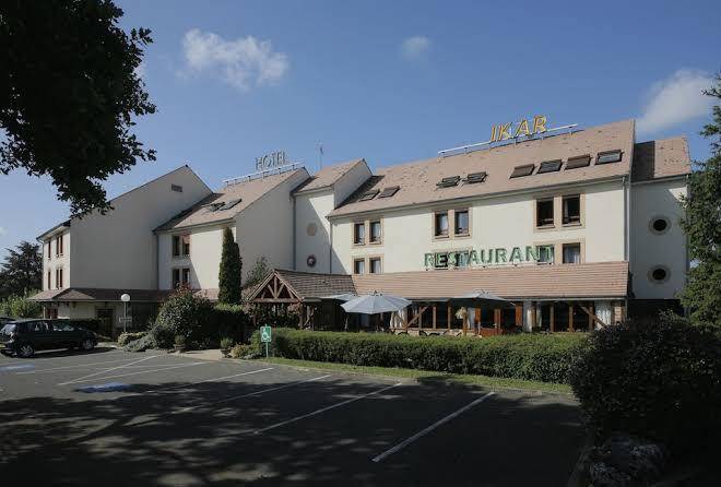 Hotel restaurant ikar