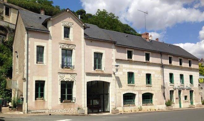 Le petit troo du cheval blanc