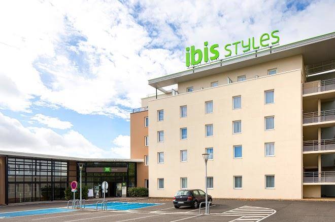 Ibis styles montargis arboria