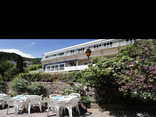 Hotel cyrnea