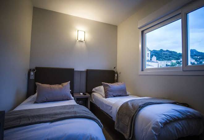Hotel la santa