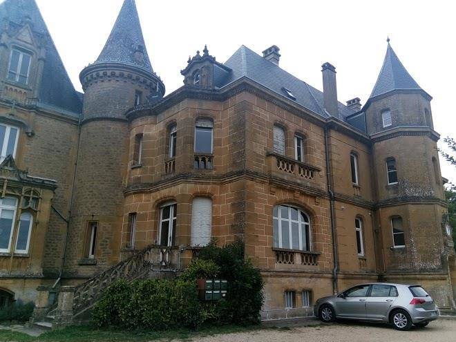 Chateau De Bellevue Image