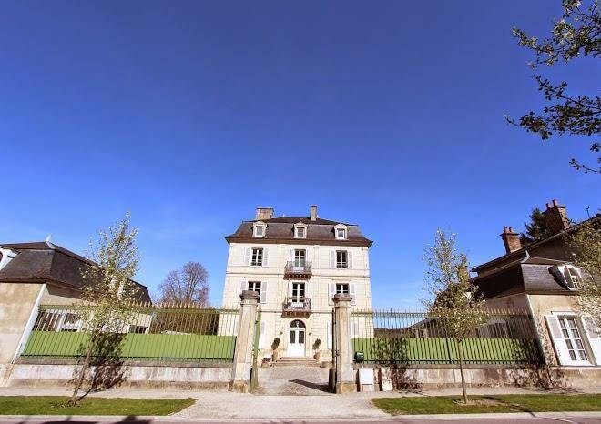 Au petit chateau