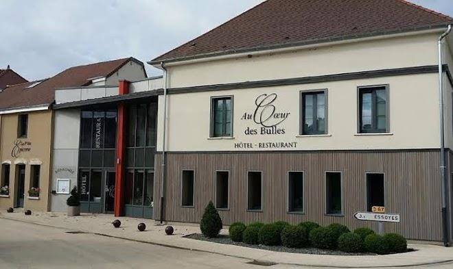 Hotel au coeur des bulles restaurant le a