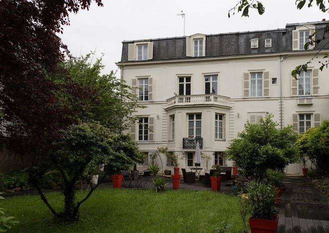 La demeure d'eirene chambre d'hotes et gites
