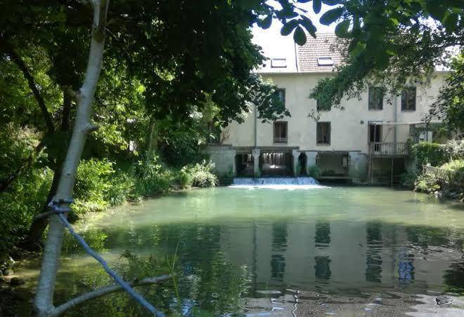 La residence du moulin avec piscine interieure
